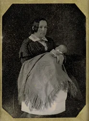 Mrs. Thomas Ustick Walter och hennes avlidna barn, ca. 1846. Skapare: W. & F. Langenheim, William Langenheim.