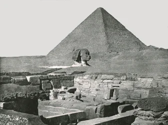 Stora pyramiden, sfinxen och Chafeas tempel, Gizeh, Egypten, 1895.