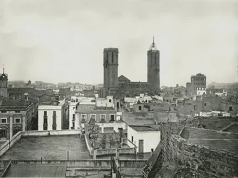 En del av den gamla staden med katedralen, Barcelona, Spanien, 1895. NOT