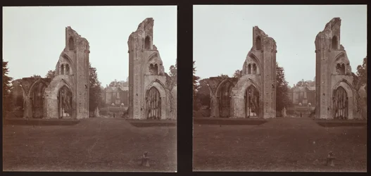 Glastonbury Abbey, Glastonbury, Mendip, Somerset, 1913.
