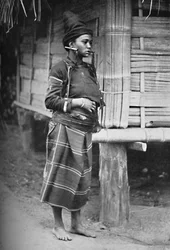 En Kachin-kvinna, 1902