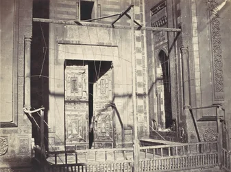 Porten till moskén, Sultan Hassan. Nedre delen, ca. 1860.