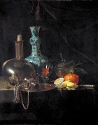 Stilleben med en pilgrimskanna, ljusstake, porslinsvas och frukt, 1600-talet
