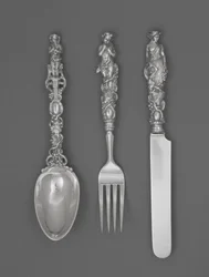 Sæt med børnebestik (kniv, gaffel og ske), ca. 1865-1874 (sølv)sverige