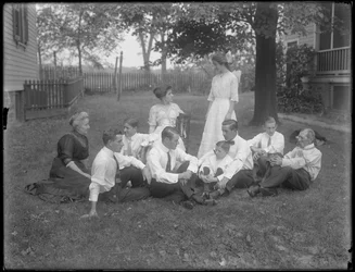 McGovern-familjen, Creston Avenue, Bronx, ca 1911