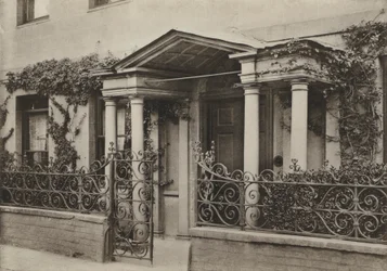Doorway, Arcaded Porch at Wimborne, Dorset (s/v foto)