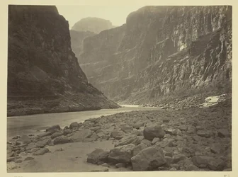 Coloradofloden, mynningen av Kanab Wash, Looking West, 1872.
