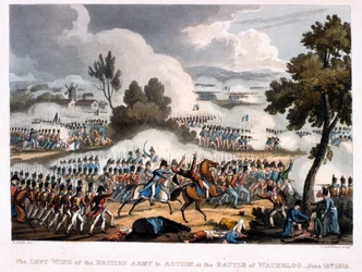 Den brittiska arméns vänstra flygel i aktion vid slaget vid Waterloo, graverad av Thomas Sutherland, 1815 (färgad akvatint)