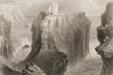 Dunseverick Castle, County Antrim, Nordirland, från "Scenery and Antiquities of Ireland" av George Virtue, 1860-talet