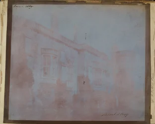 Södra fasaden på Lacock Abbey med Sharingtons torn