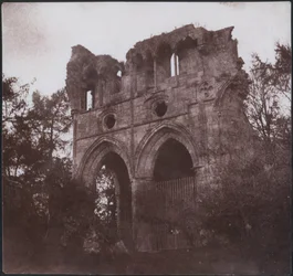 Sir Walter Scotts grav i Dryburgh Abbey