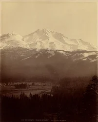 Mount Shasta sedd från Sisson
