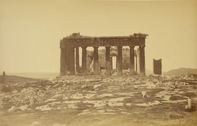 Parthenon, face orientale.