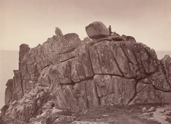 The Logan Rock, Cornwalls sydkust,1860-talet (foto)