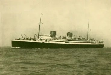 Royal Mail Motor Liner Asturias 22 500 ton brutto, c1930.