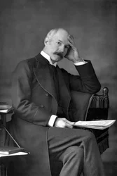 Överste JF Maurice, 1890.
