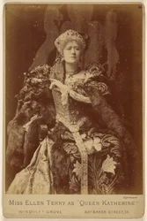 Miss Ellen Terry som "Drottning Katherine"