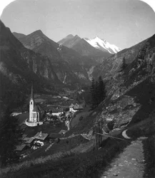 Heiligenblut och Grossglockner, Österrike, ca 1900-talet.
