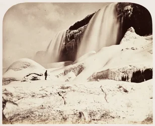 En del av American Falls, med Caves