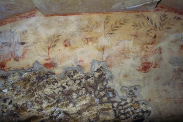 Träd, fresk, Tomb of Blue Demons, Necropolis of Tarquinia (UNESCOs världsarvslista, 2004), Lazio, Italien, etruskisk civilisation, 500-talet f.Kr. (foto)