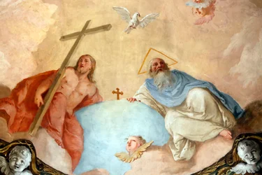 Udine katedral. Heliga treenigheten. Fadern, Jesus och den Helige Ande. Målning. Italien.
