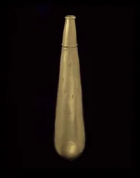 Tårformad kokakolv, 200-1600 e.Kr. (guld)