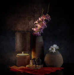 Stämningsfullt blomsterstilleben