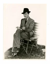 Lord Burlington, omkring 1938